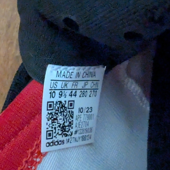 Adidas Tray Young 3 Basketball Shoes Mens Size 10/ W 11.5, Red Black, White NIB - Picture 4 of 12